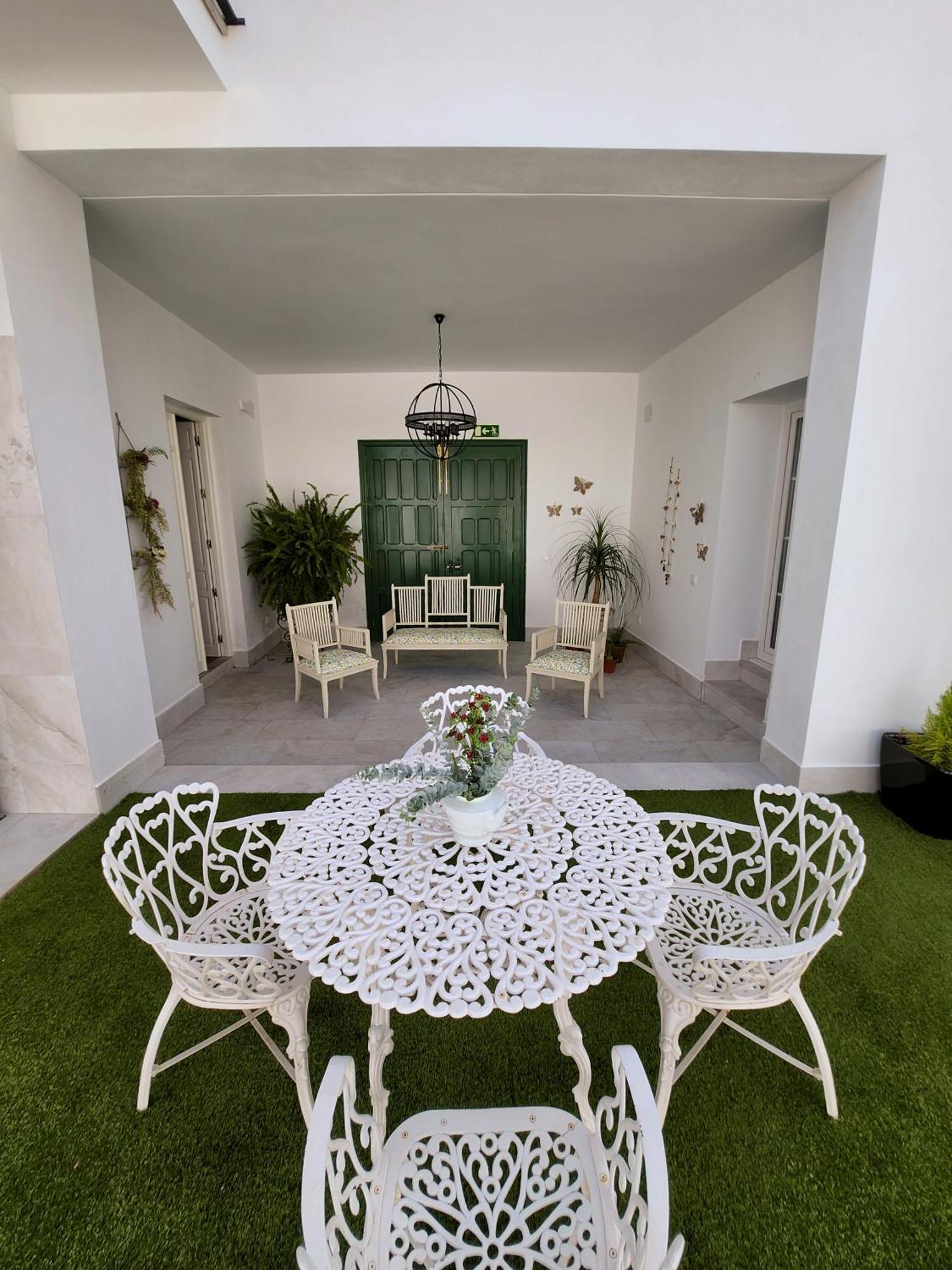 Hotel Boutique Iulia 5 Estrellas Medina de las Torres Buitenkant foto